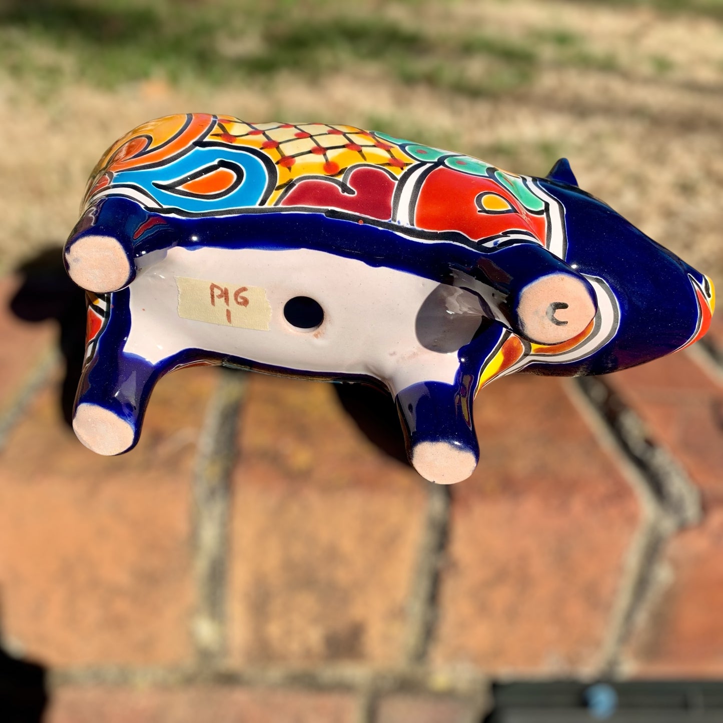 Pig pot bottom drain hole