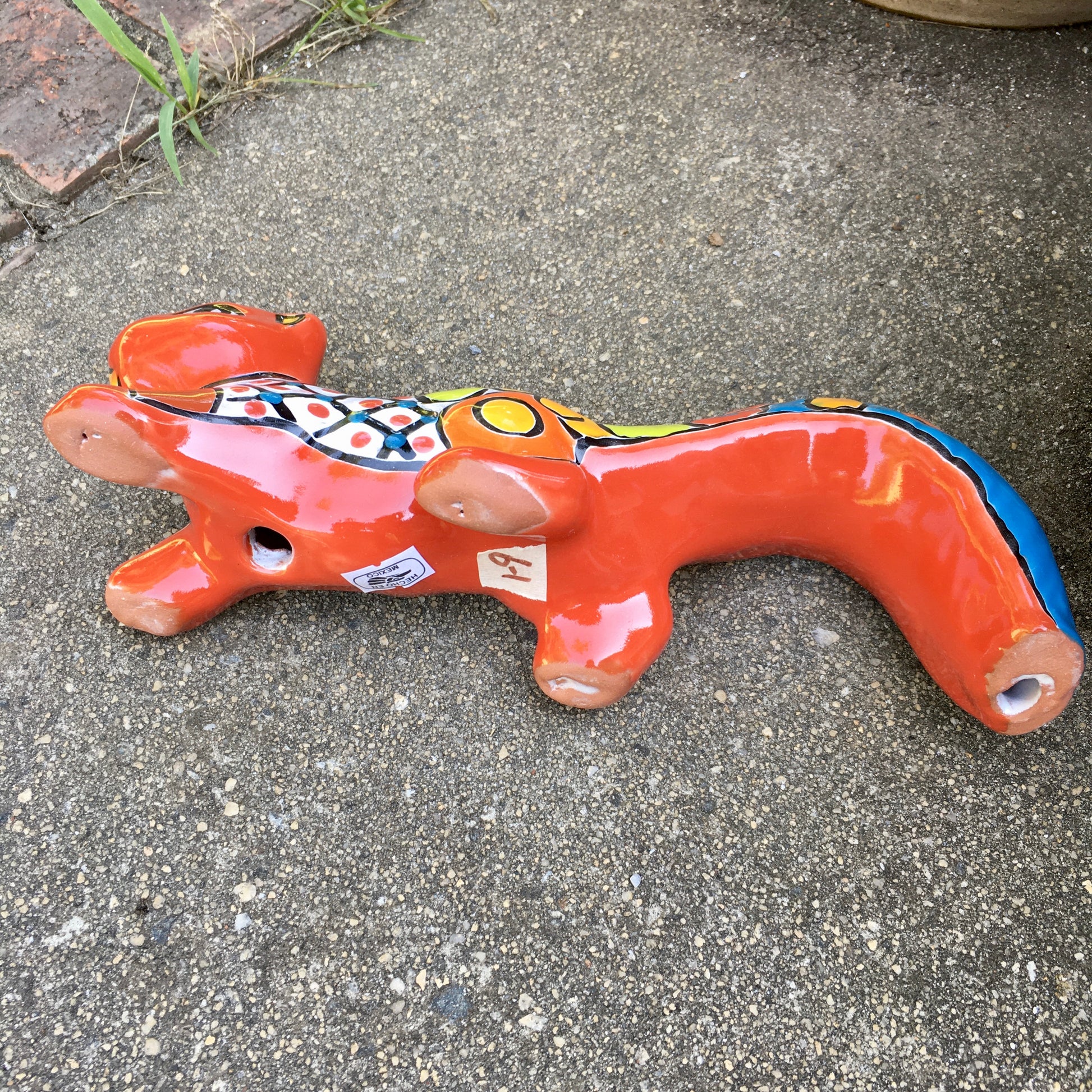 Talavera squirrel bottom