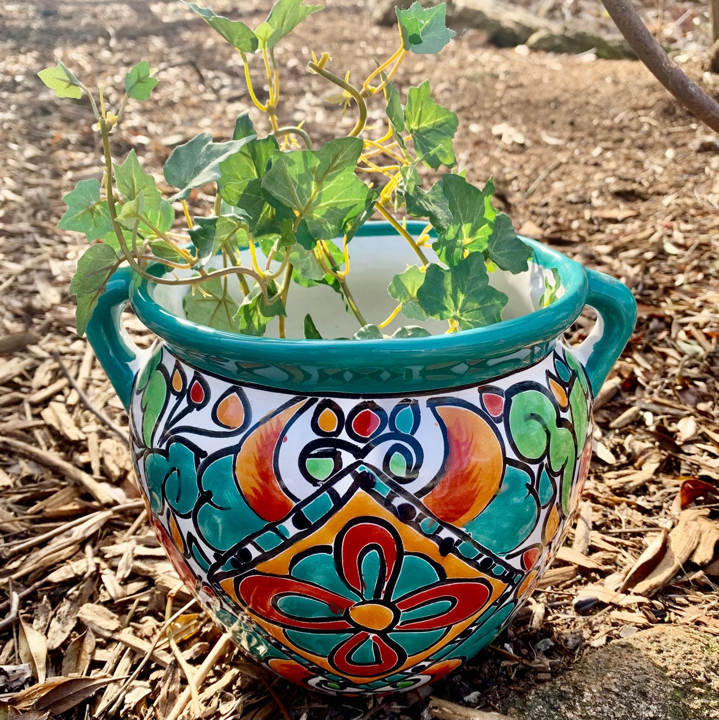 Talavera Chata Planter Chico Candalaria