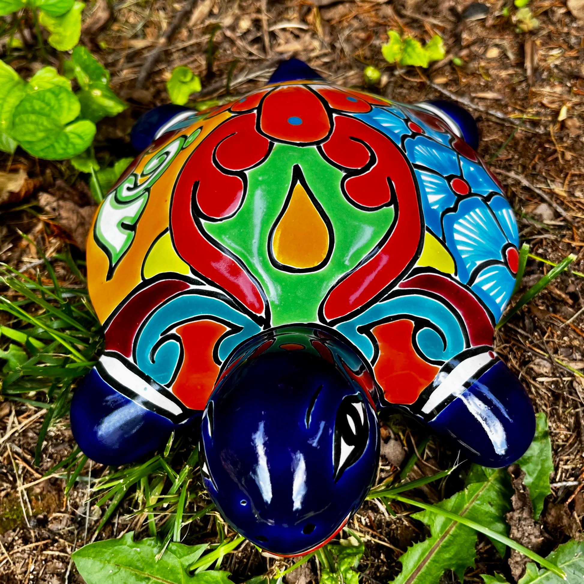 Talavera pottery turtle front