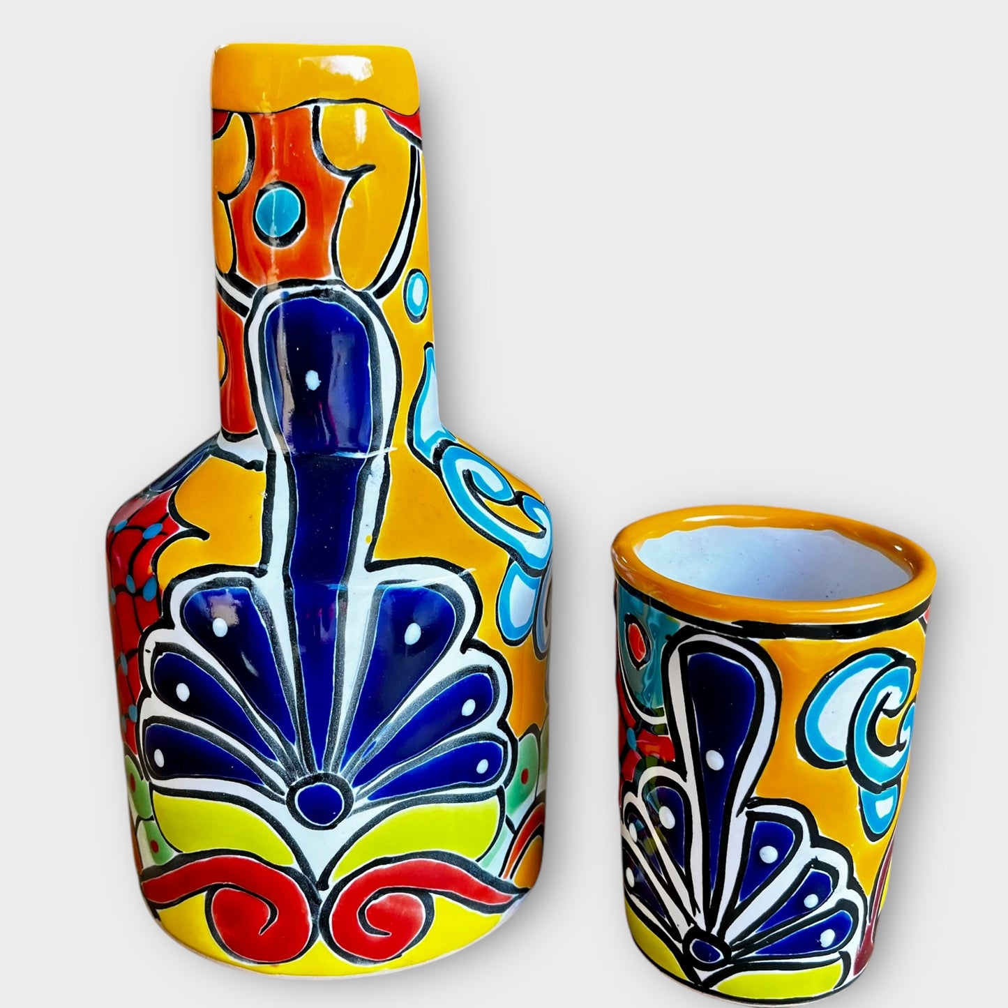 Talavera water jug with cup Amarillo