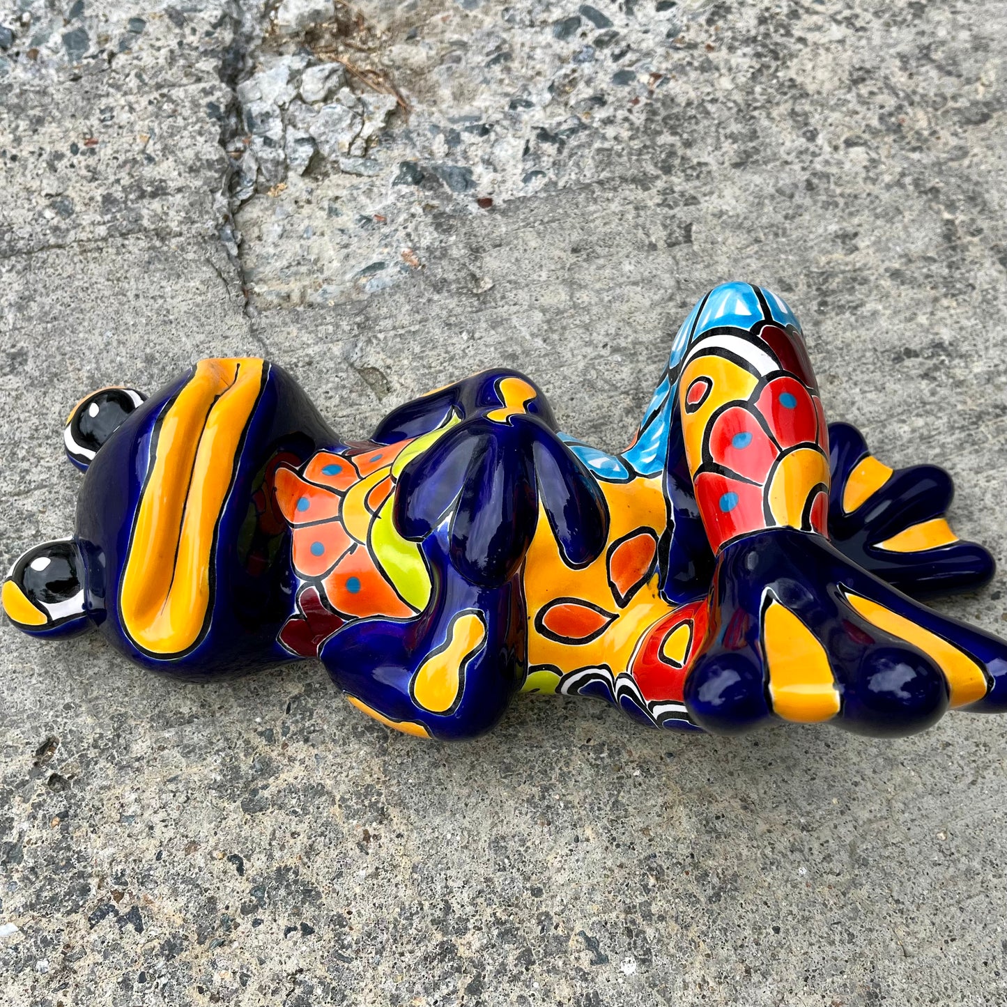 Talavera Silly Dancing Frog Left Side