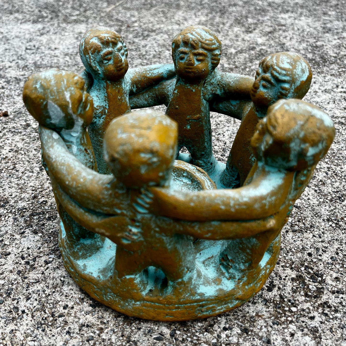Circle of Friends Candleholder