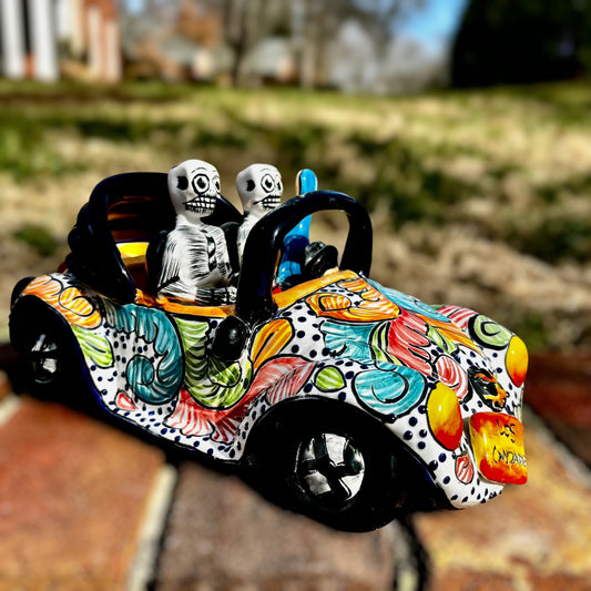 Cruising Catrina‘s in convertible