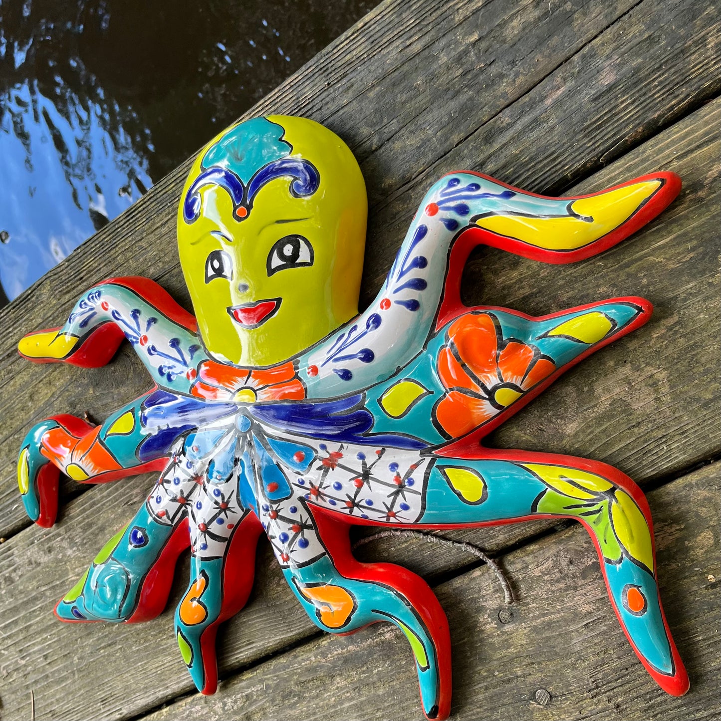 Mexican Talavera pottery octopus right side