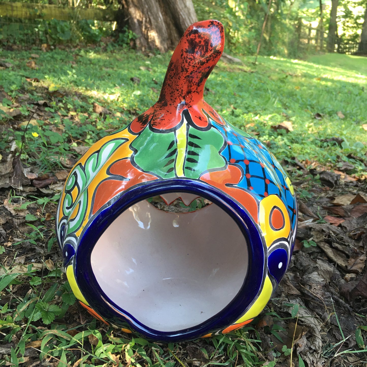 Talavera pumpkin large back