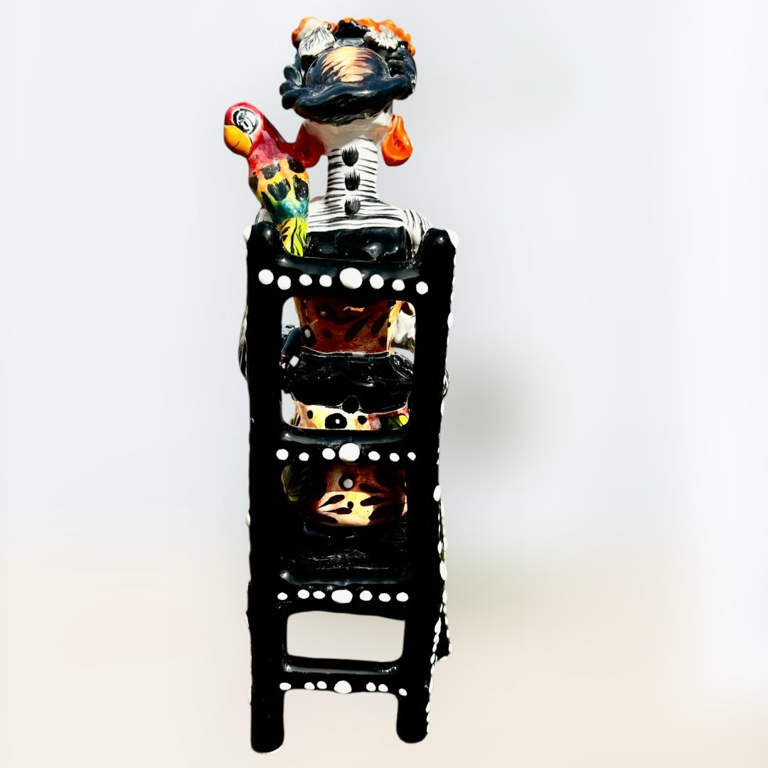 Frida friends Catrina Sentada back