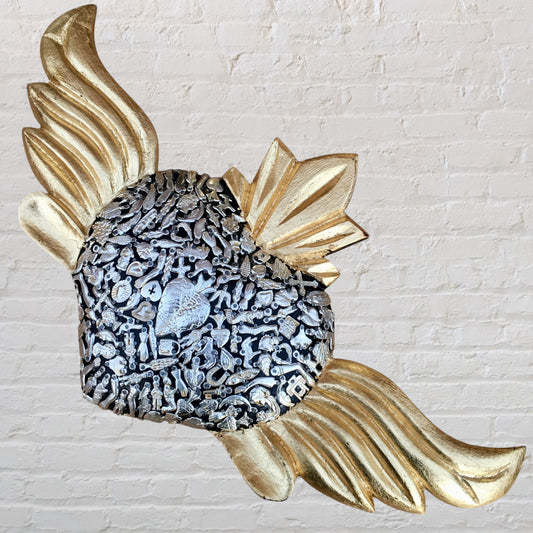 Milagros winged heart