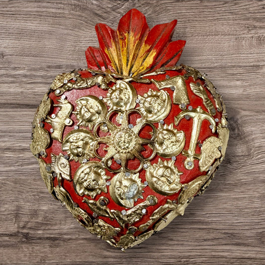Milagros Heart Golden Sun