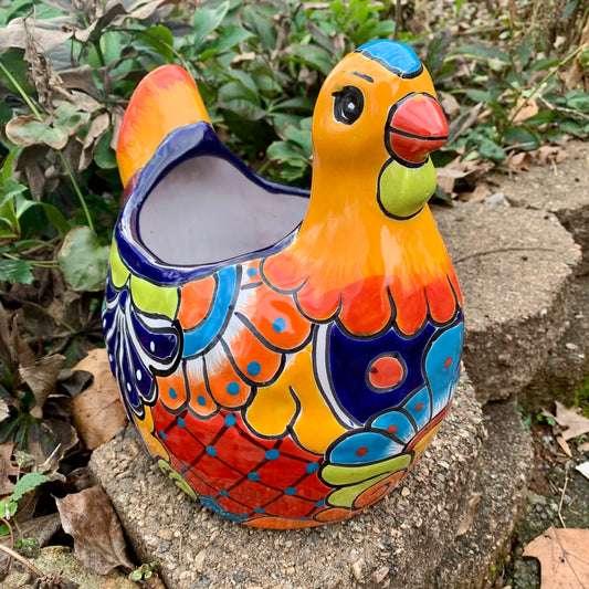 Mexican Talavera chicken pot in Amarillo with multicolor Designs
