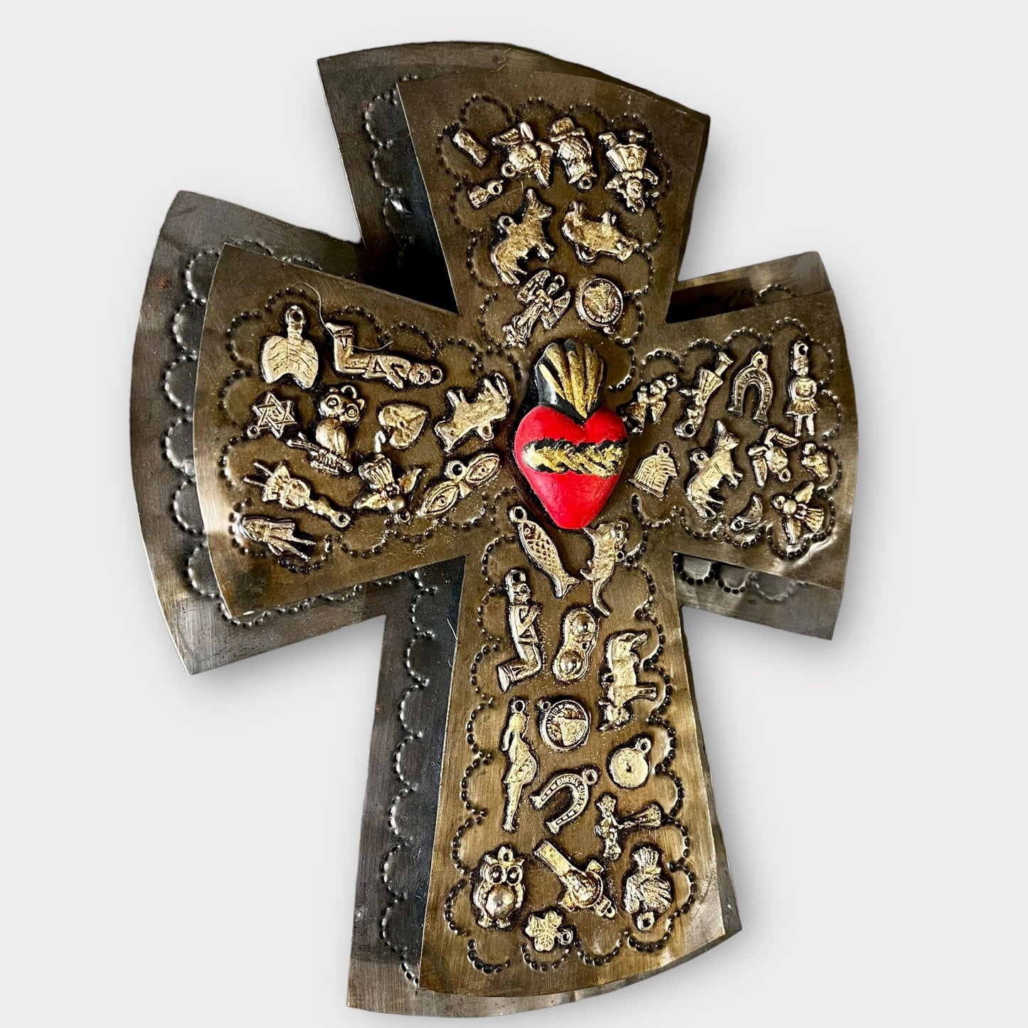Milagros Tin Cross Sacred Geart