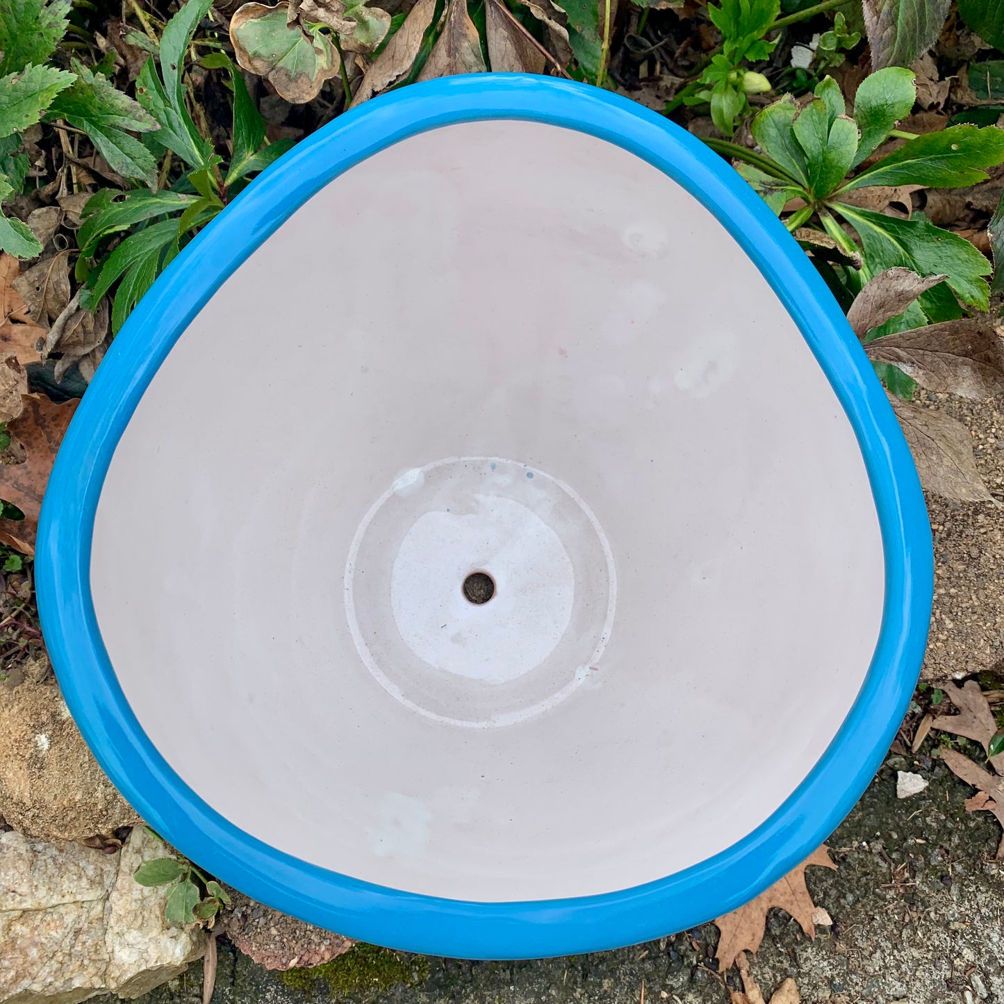 Mexican Talavera planting pot top view with drain hole