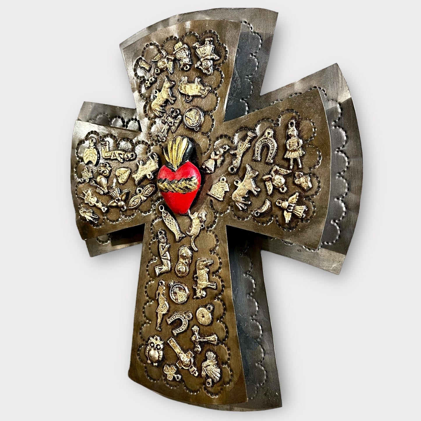 Milagros Tin Cross Sacred Geart