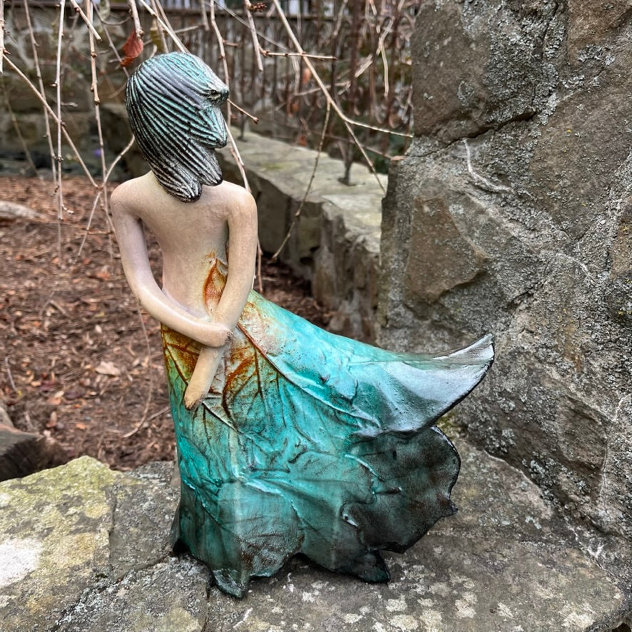 Loretta Bertoli's Yara Scultpure back