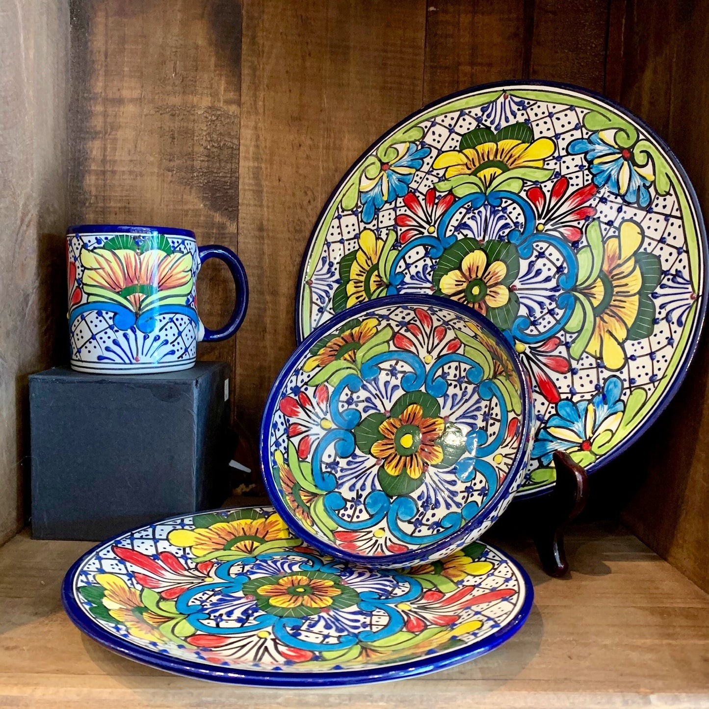 Mexican Talavera Botanical Dinnerware
