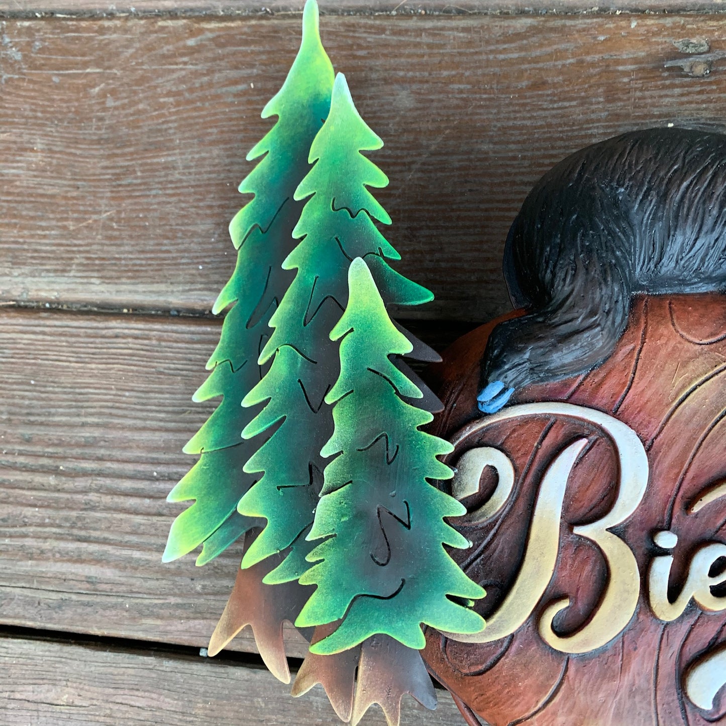 Black Bear Bienvenido Sign
