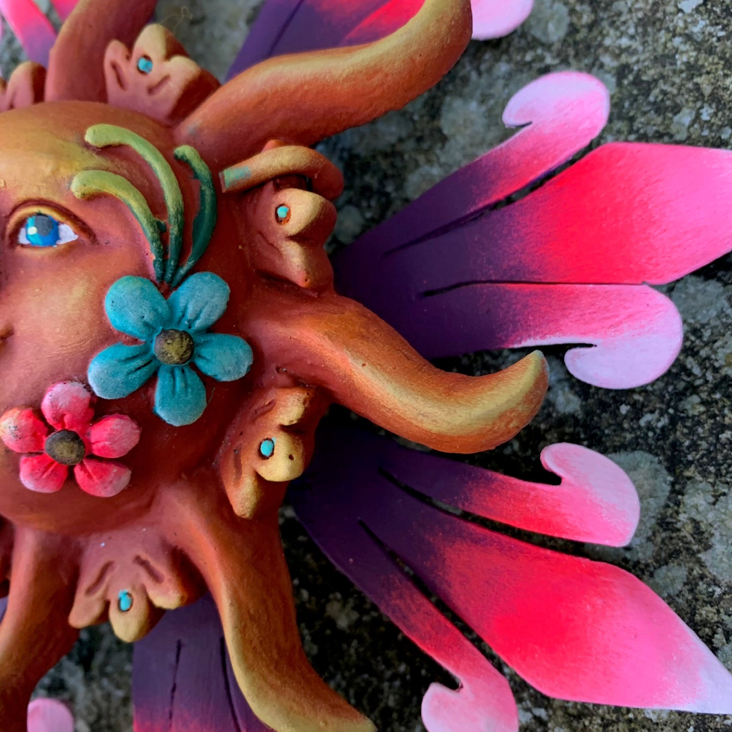 Vibrant Floral Sun Pink Small