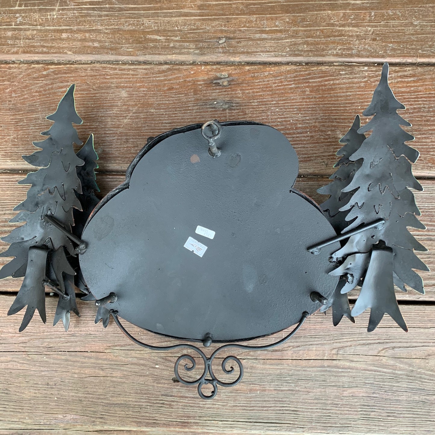 Black Bear Bienvenido Sign