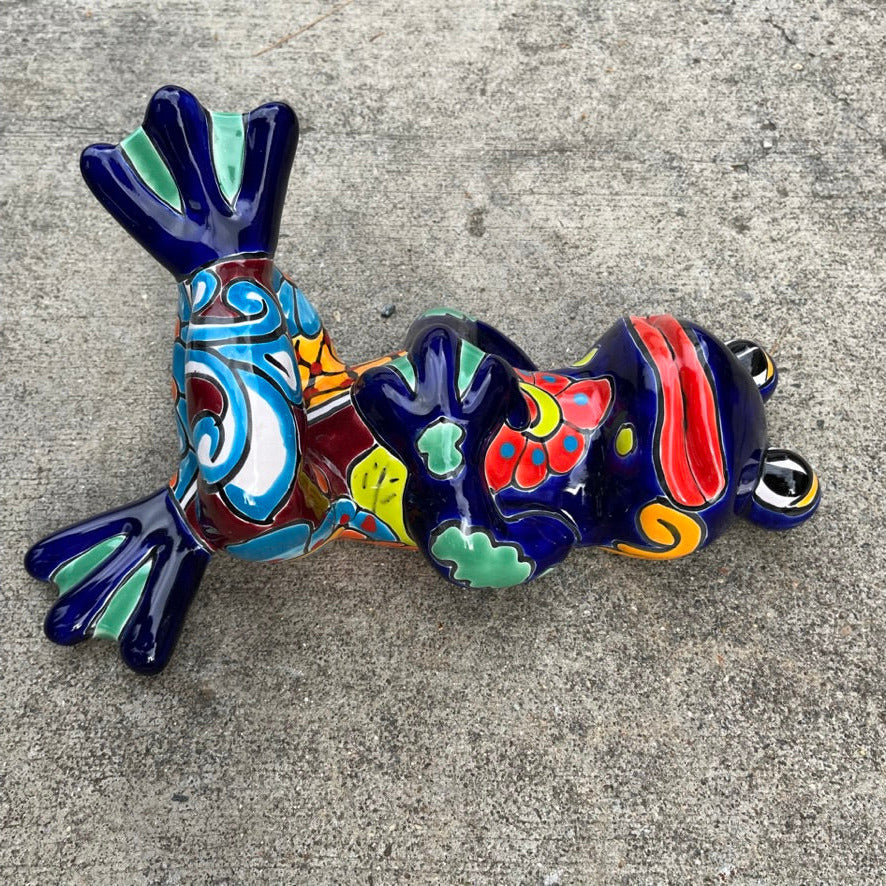 Mexican TAlavera Dancing Silly Frog  other side