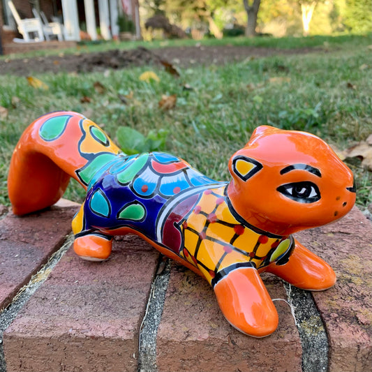 Talavera squirrel with long tail orange