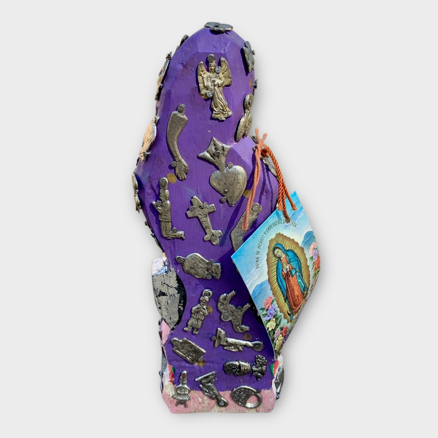 Milagro‘s version de Guadalupe back view with information card