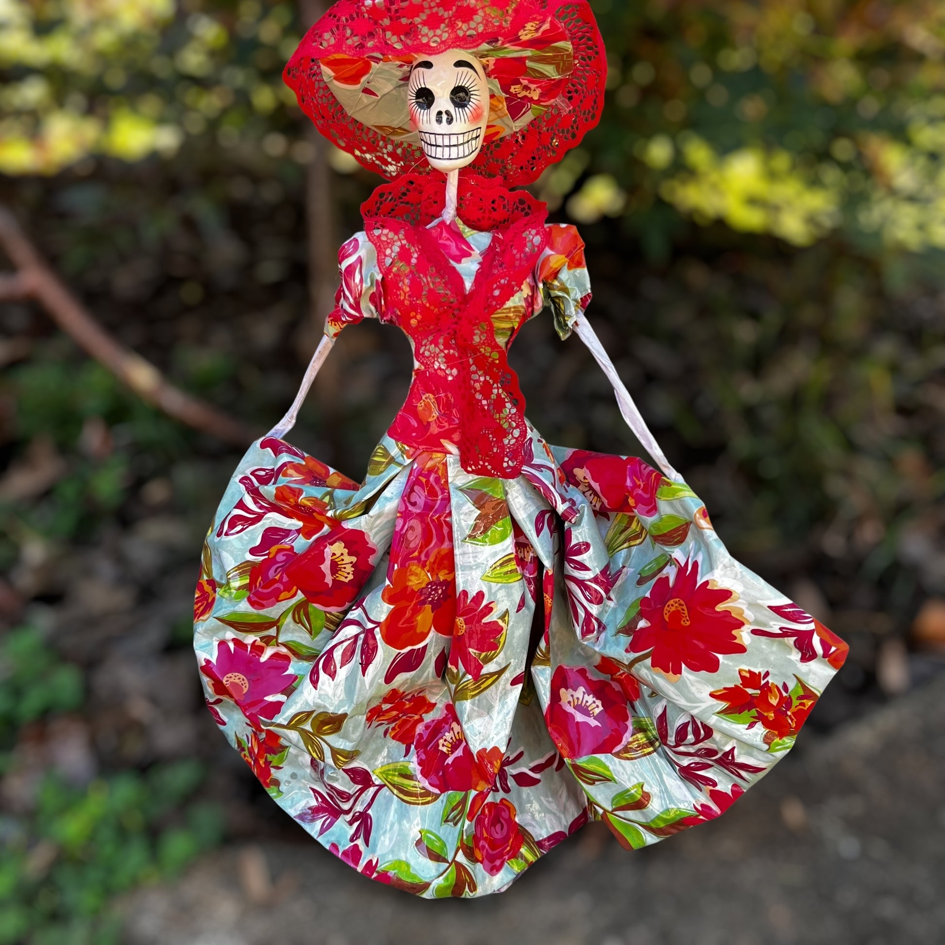 Big dress CATRINA skeleton doll paper Mâché