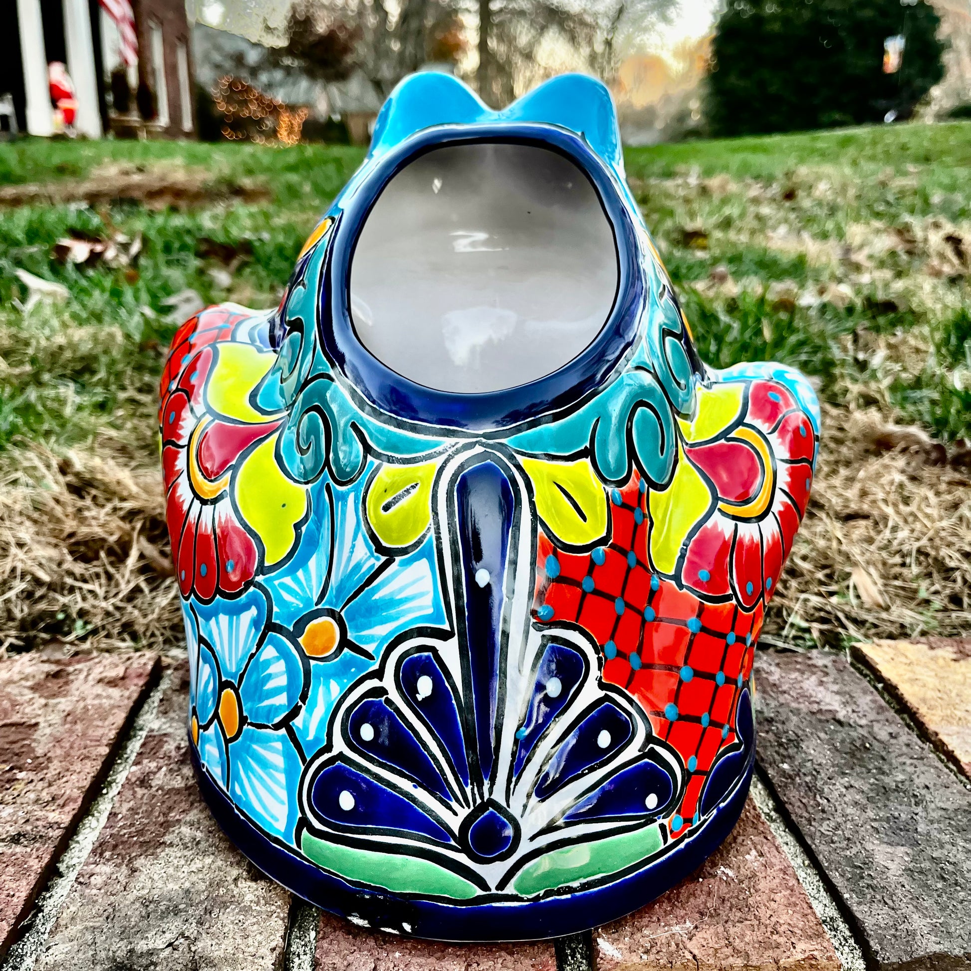 Talavera frog planter pot back