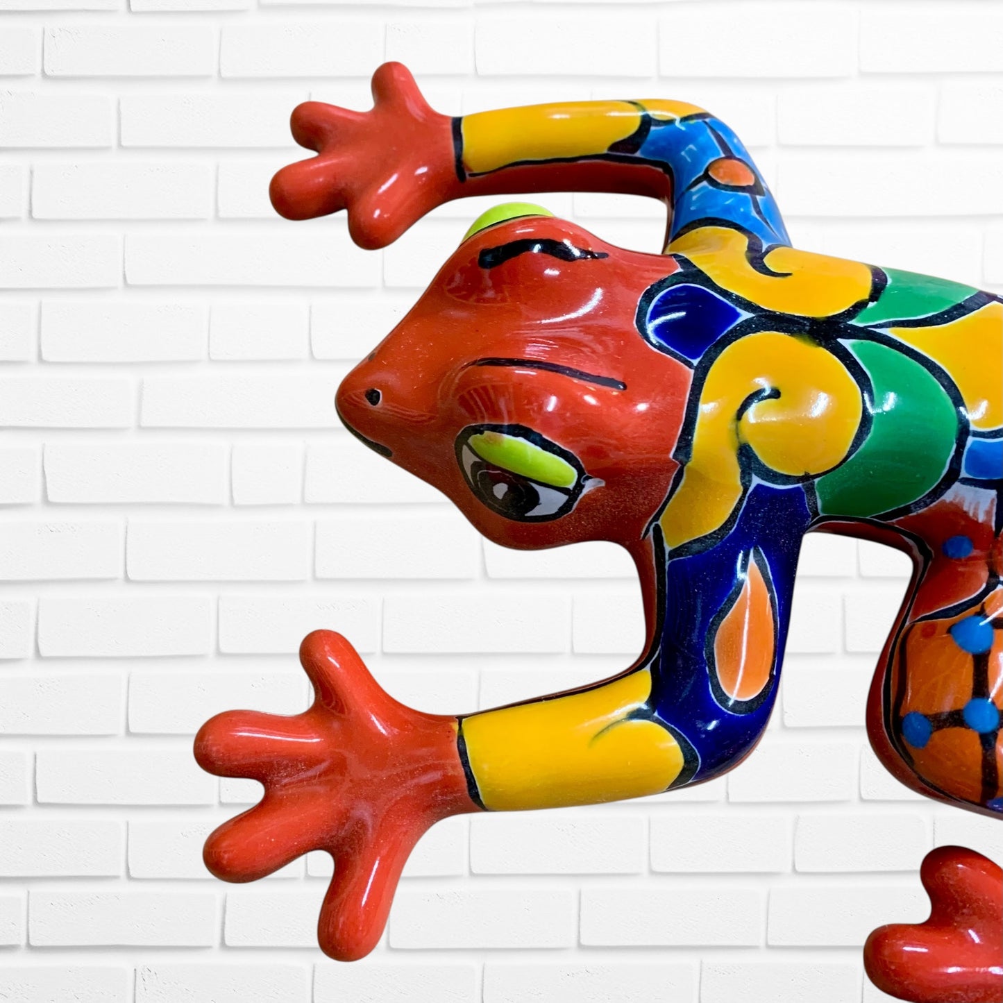 Talavera wall frog Lucy Face