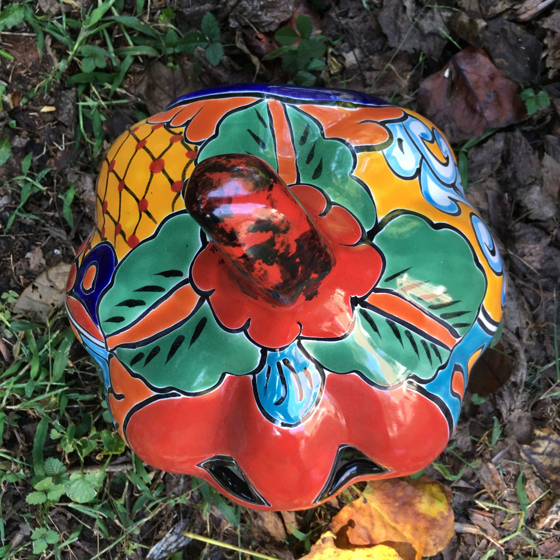 Talavera pumpkin large top