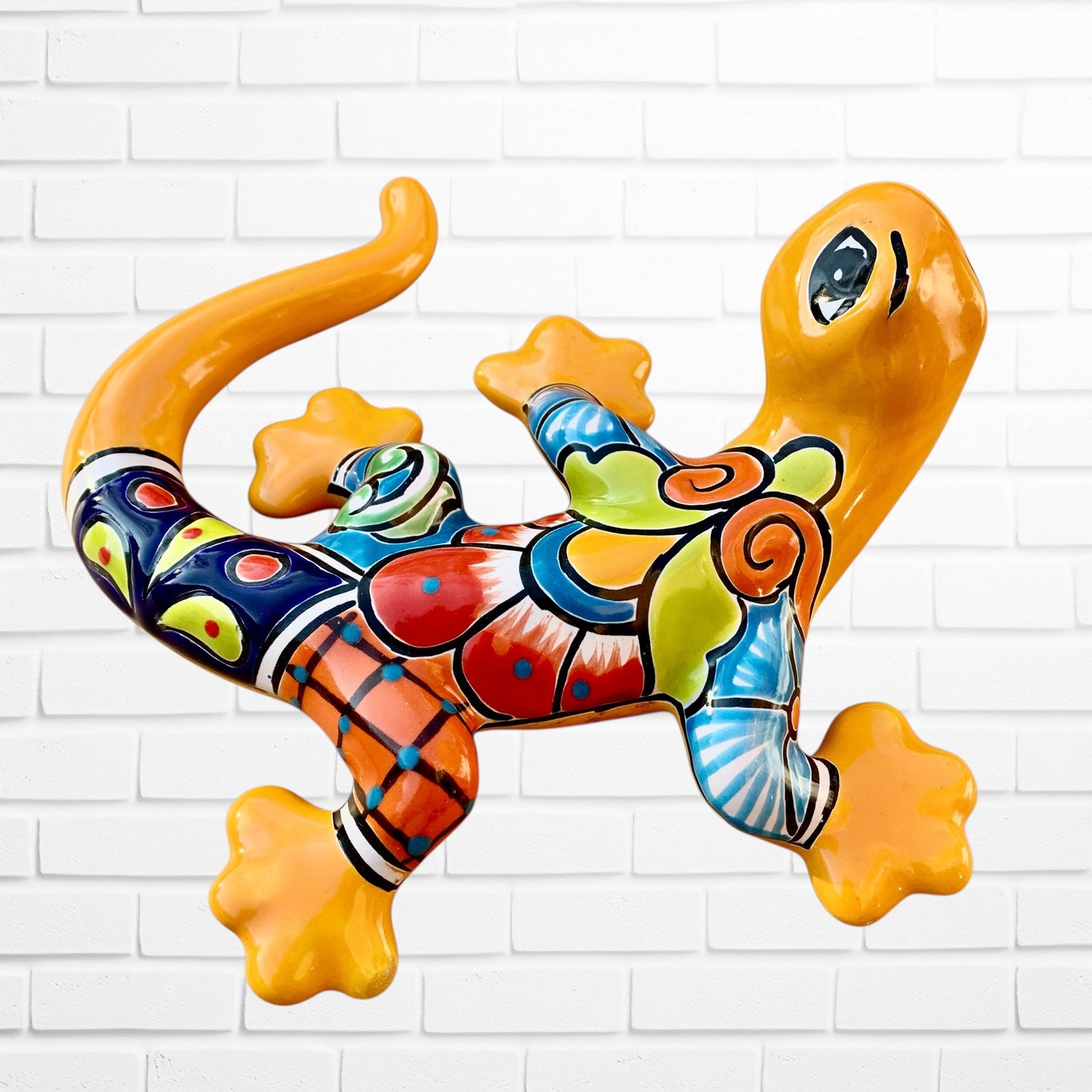 Talavera salamander lizard medium left side