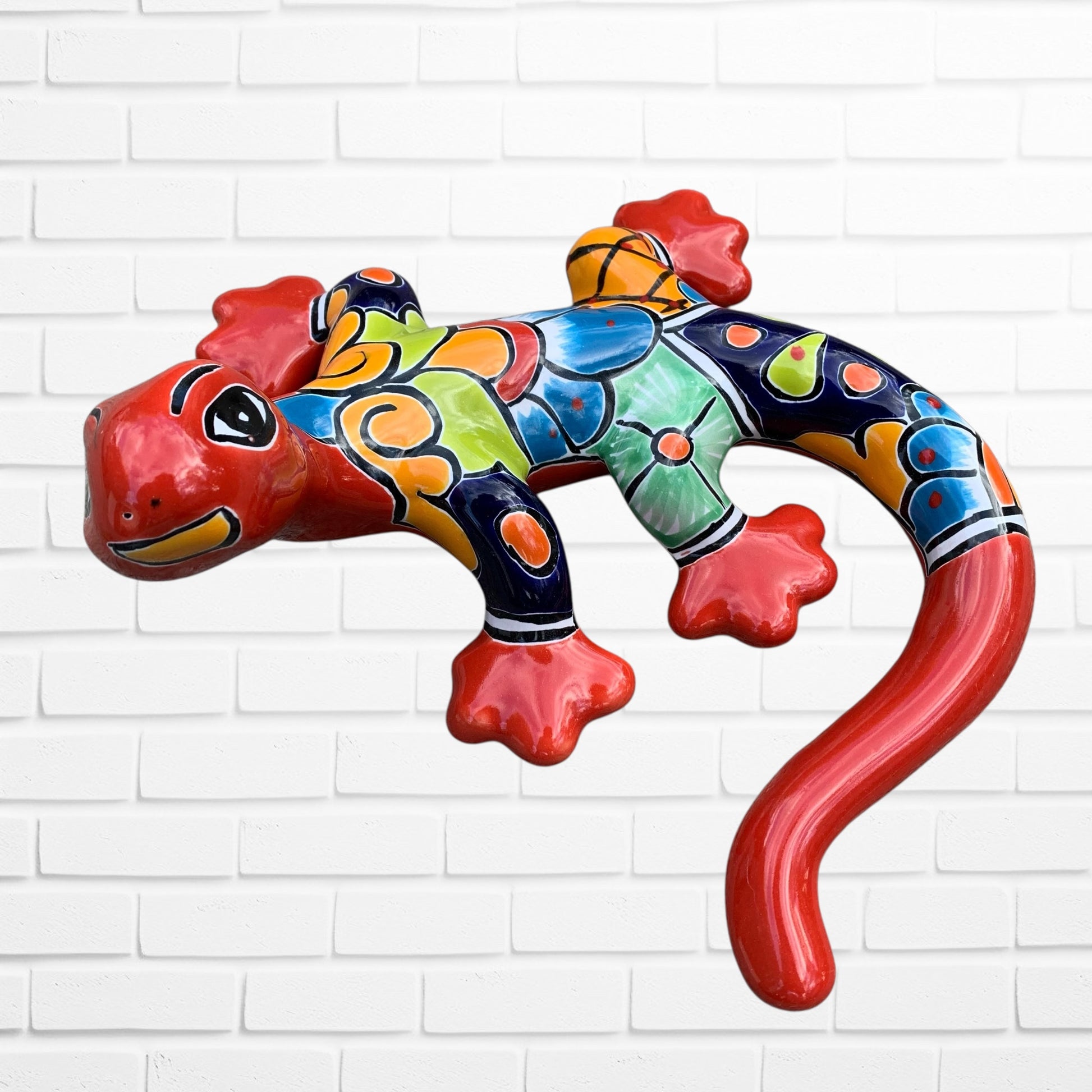 Talavera lizard salamander
Red side view