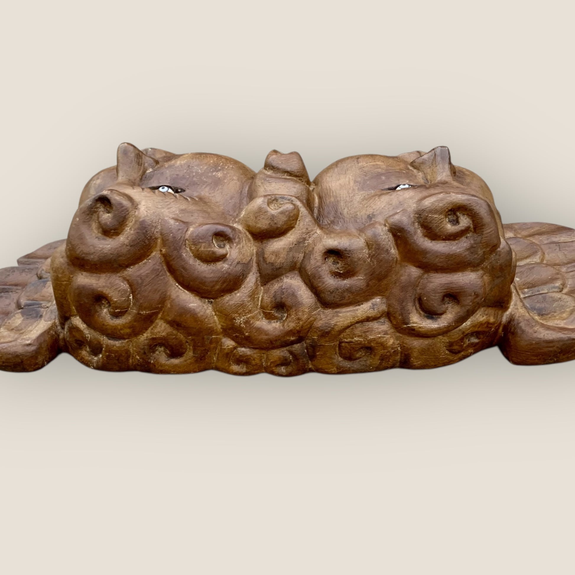 Wood Winged Cherub Rustic Grande top view