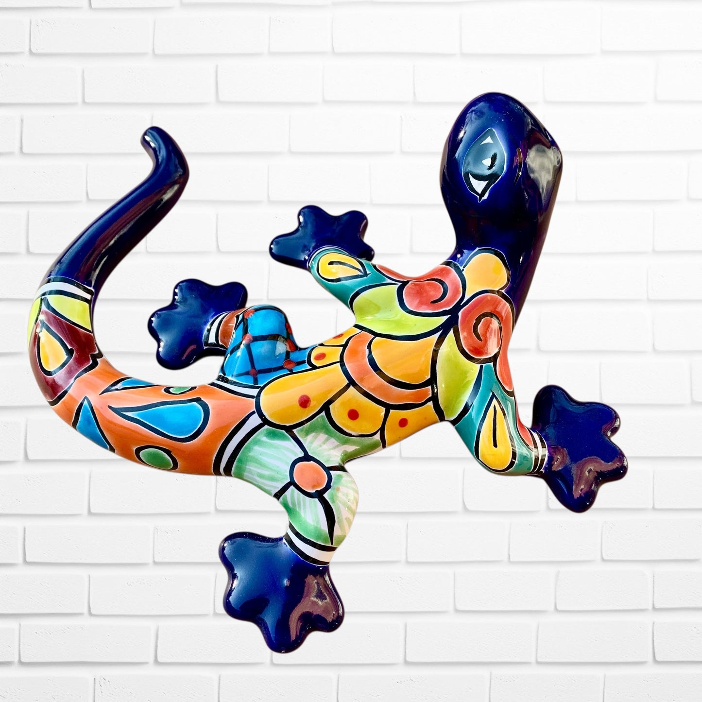 Talavera salamander lizard medium Left side