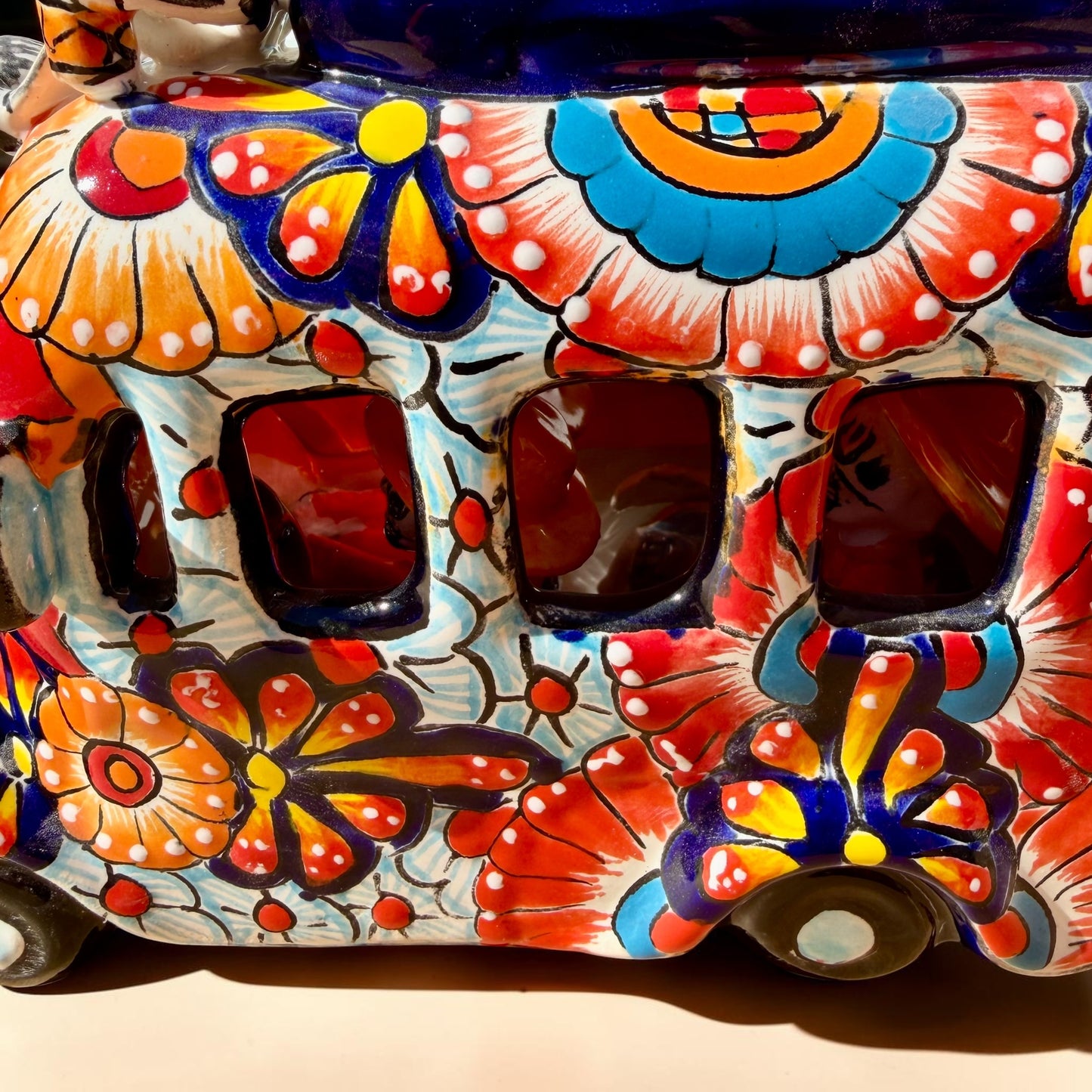 Catrina Transport Bus