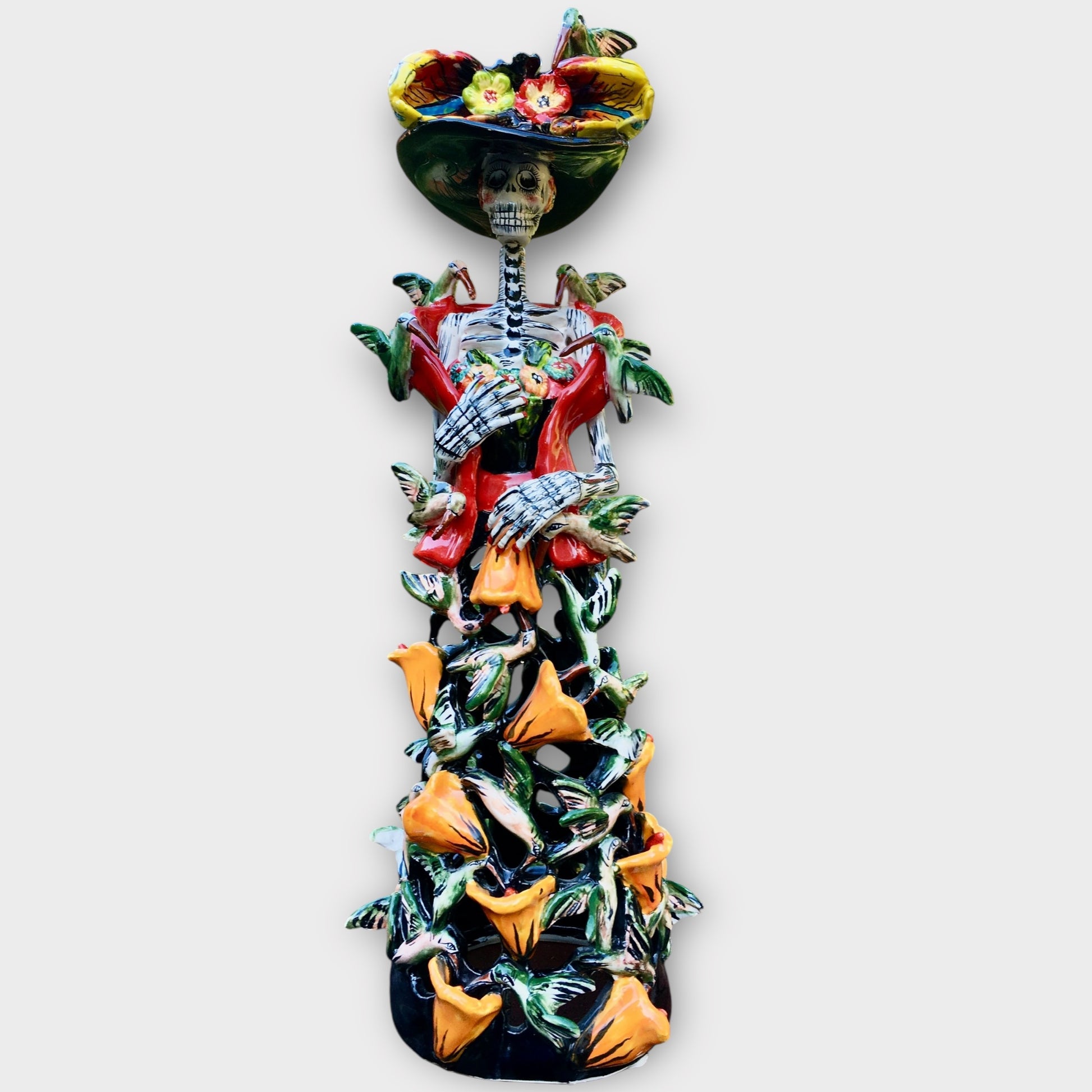 Catrina Hummingbird’s grande Verde front no background 