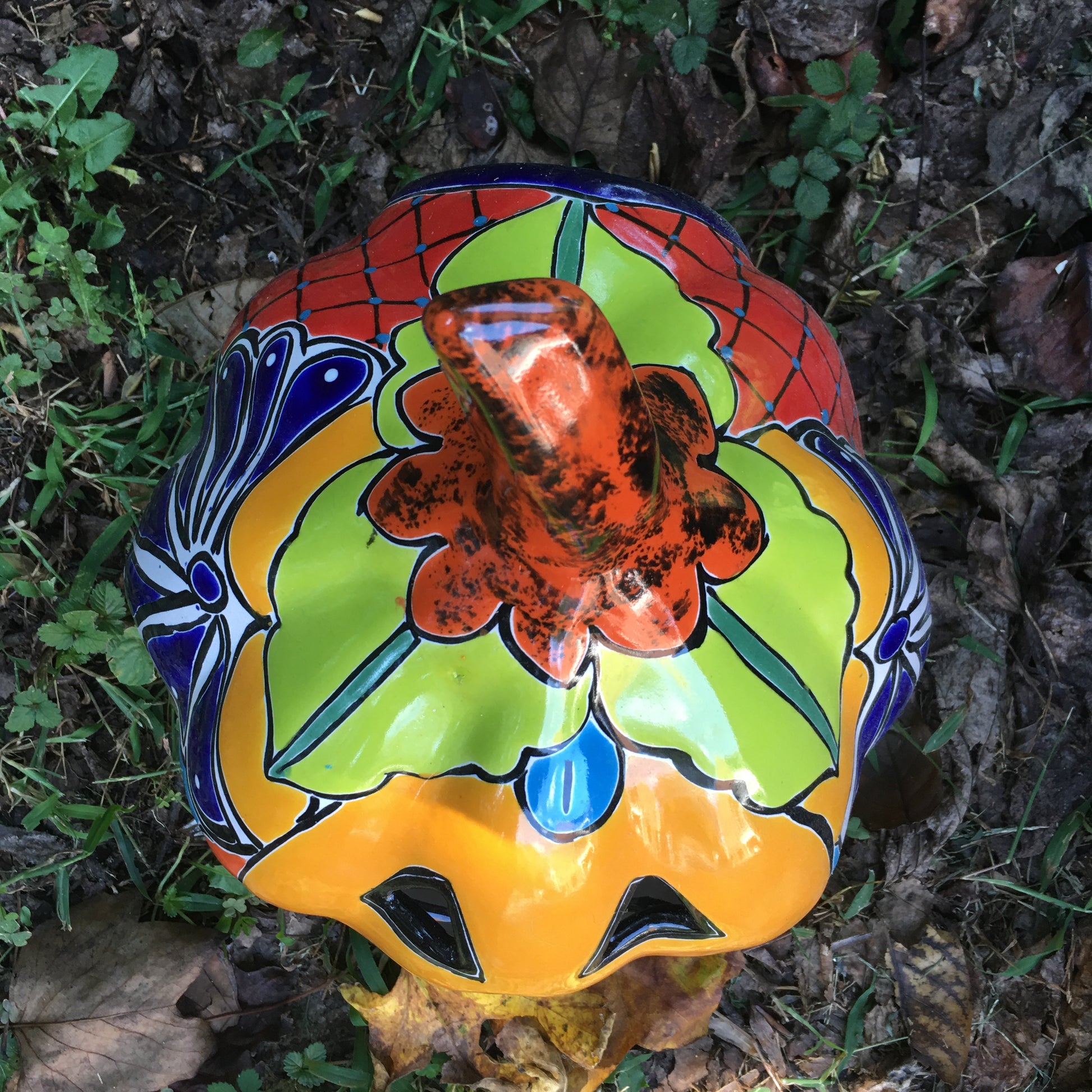 Talavera pumpkin large top