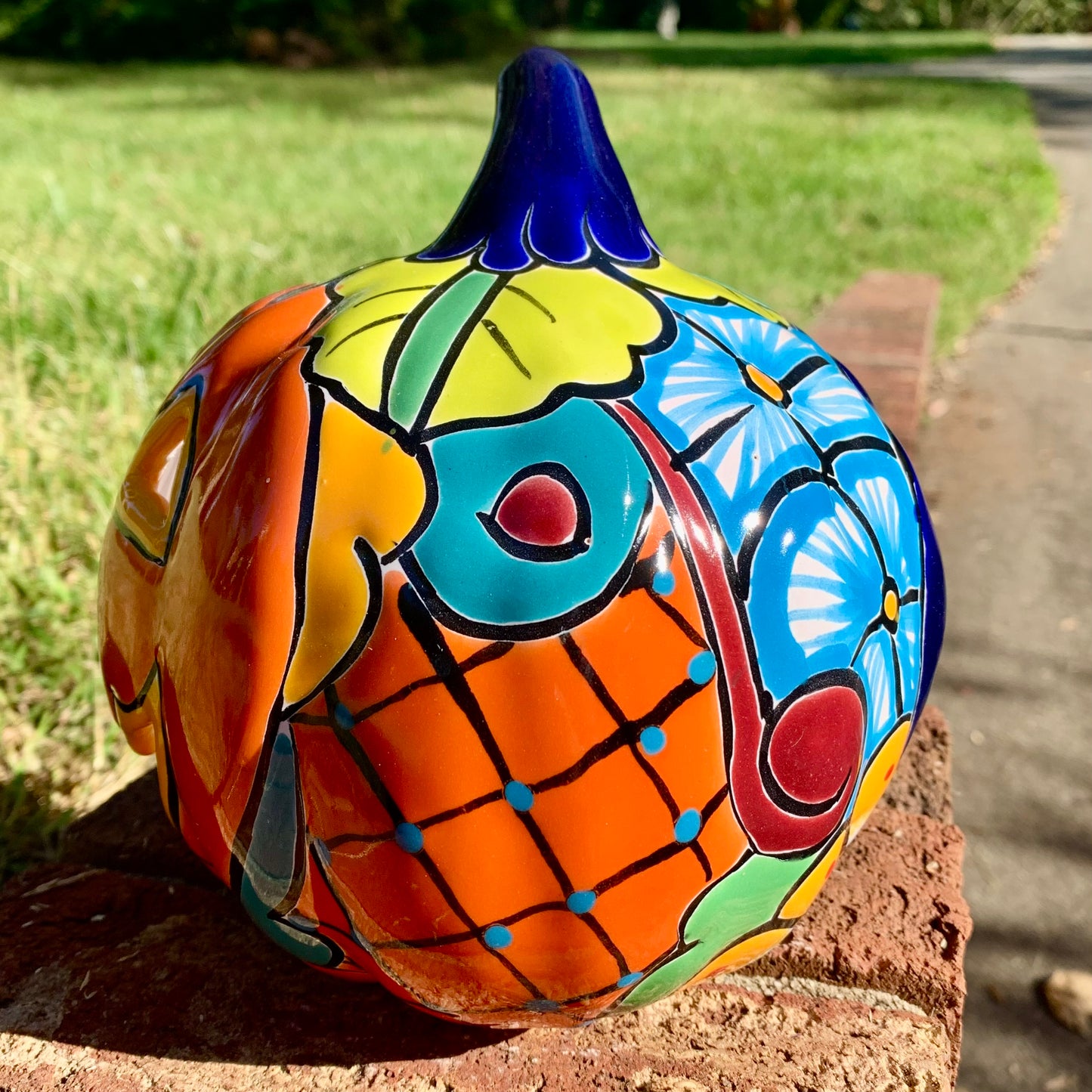 Talavera pumpkin calabaza side