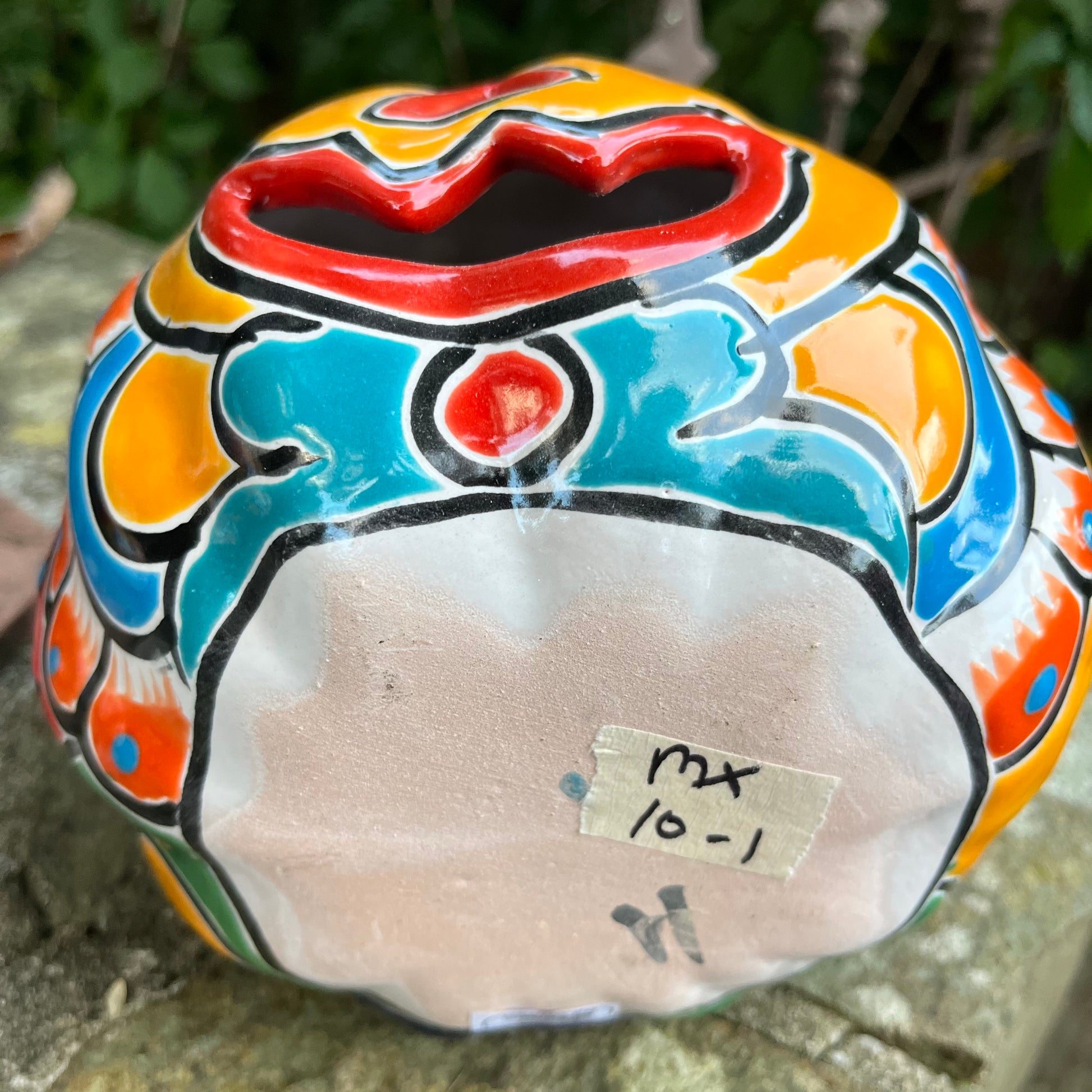 Mexican Talavera pumpkin JOL bottom