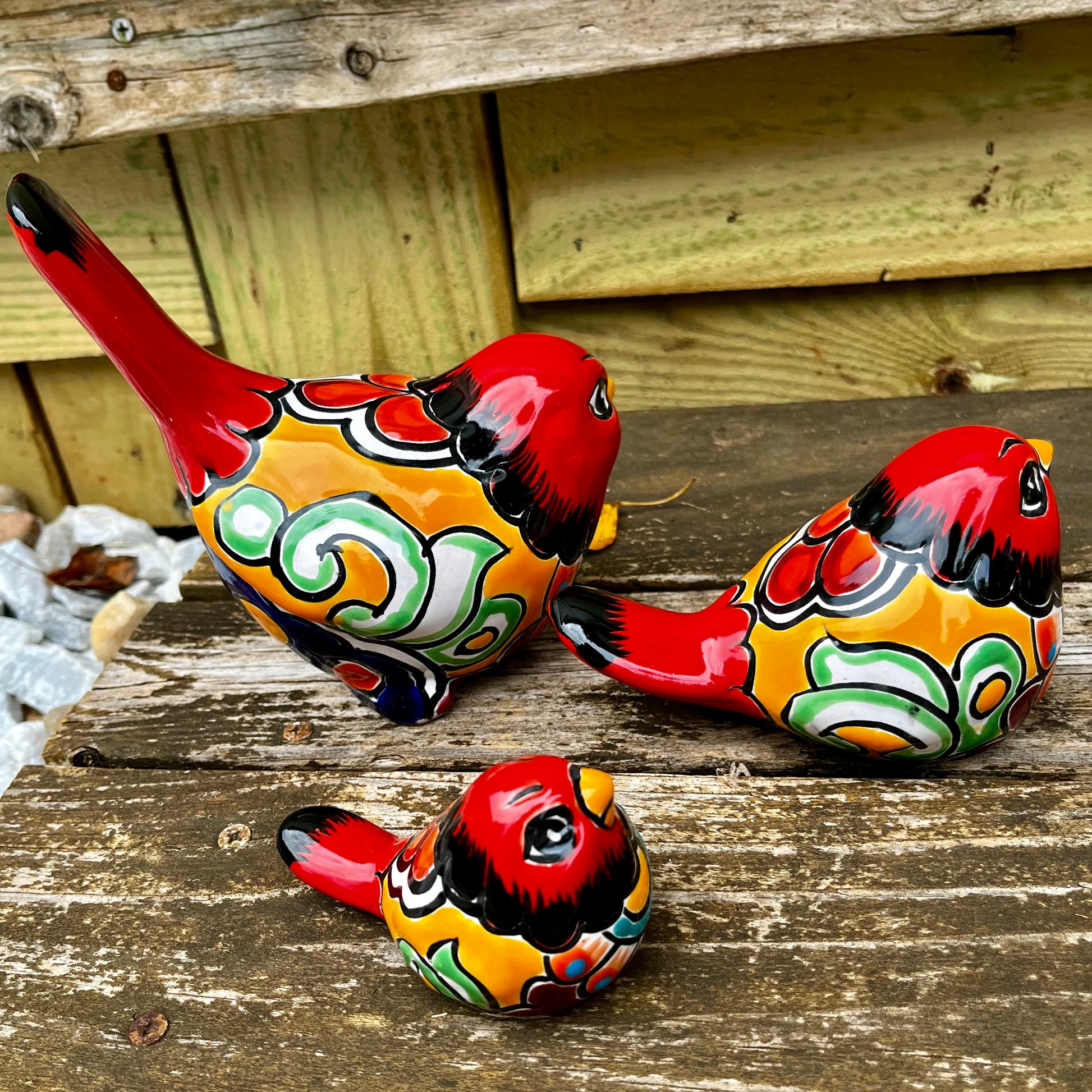 Talavera bird set left side