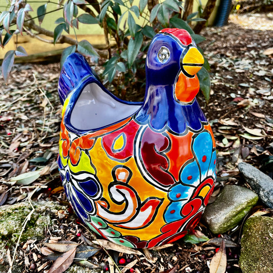 Chicken planter pot