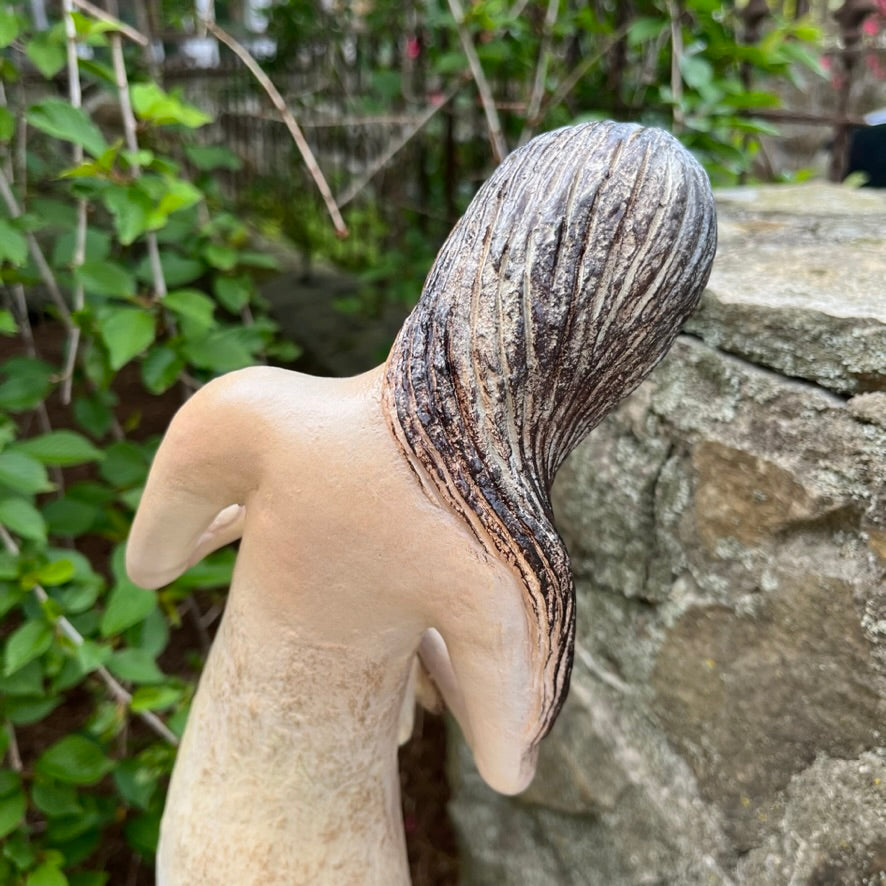Loretta Bertoli Sculpture Lucky Back Hair