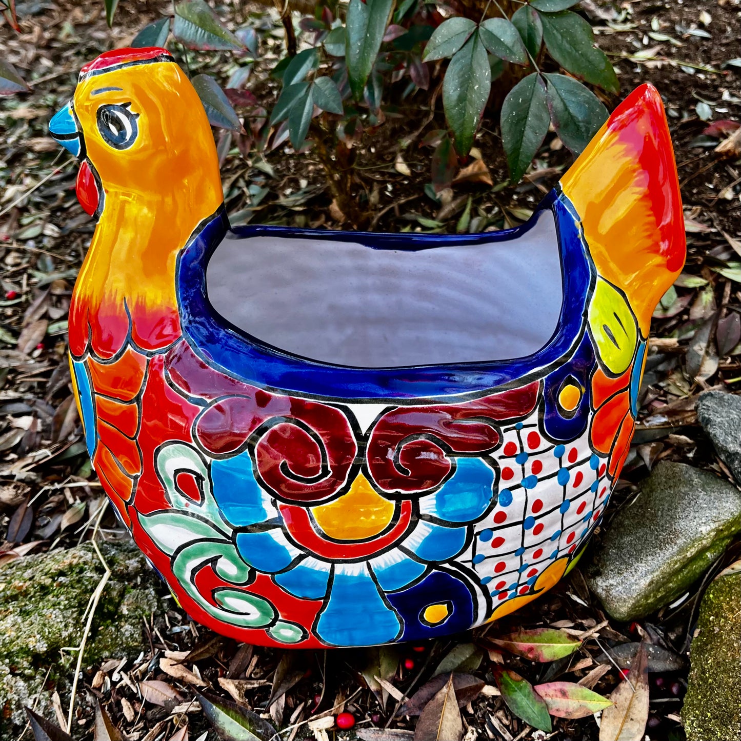 Chicken planter pot right side