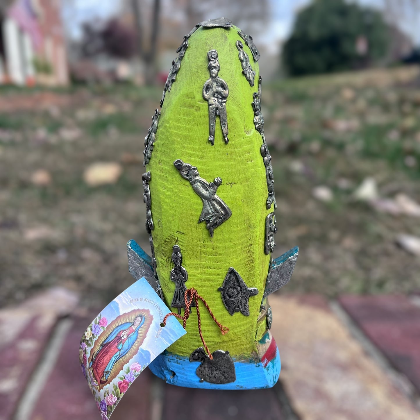 Milagros Guadalupe wood handcrafted figurine back with card