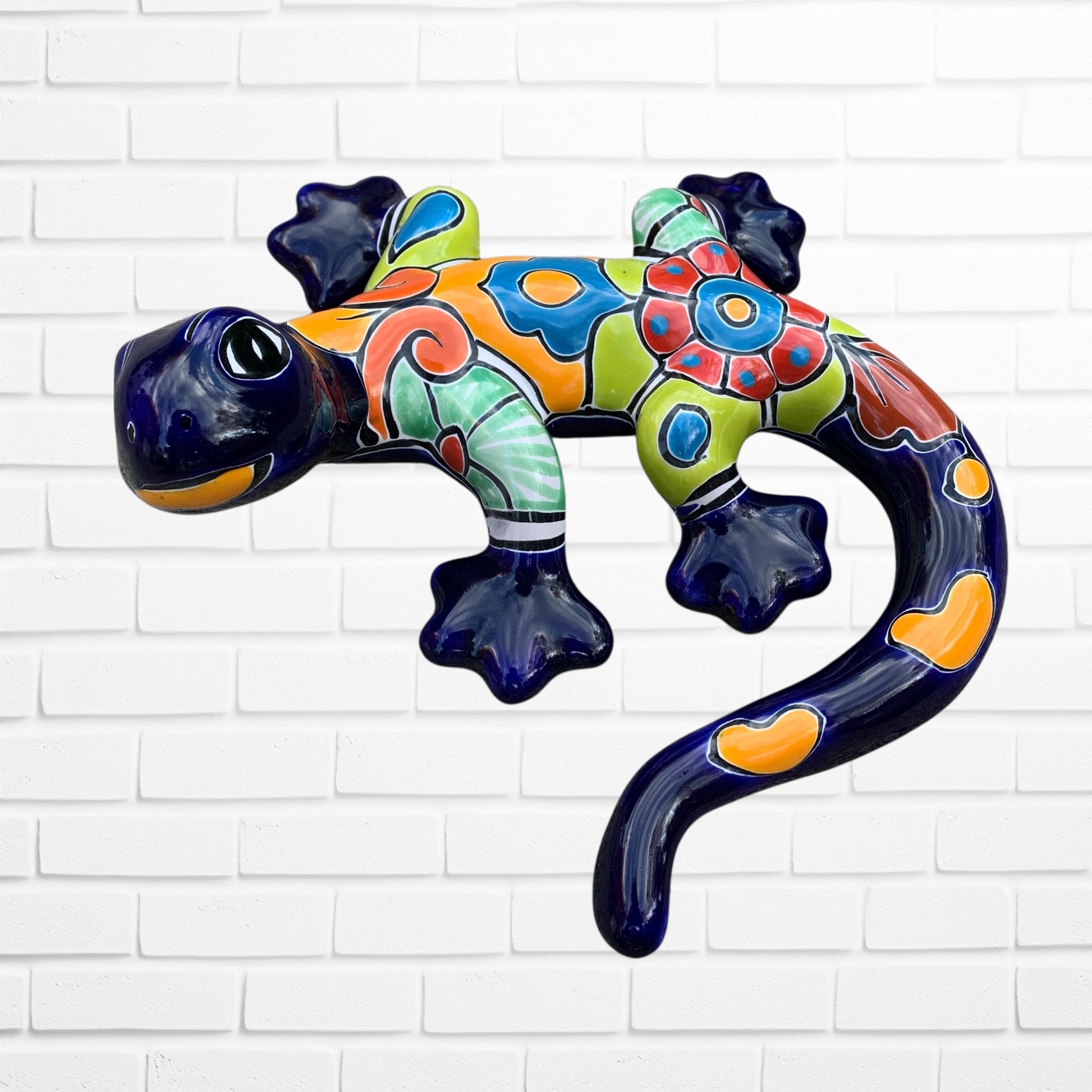 Talavera lizard salamander azul
Side view