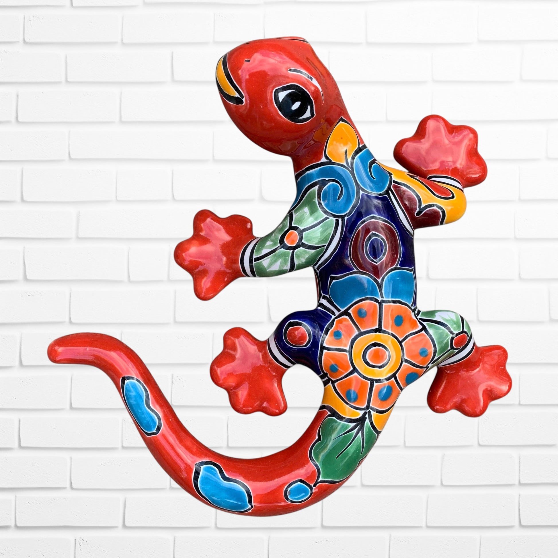 Talavera lizard salamander
Red top view