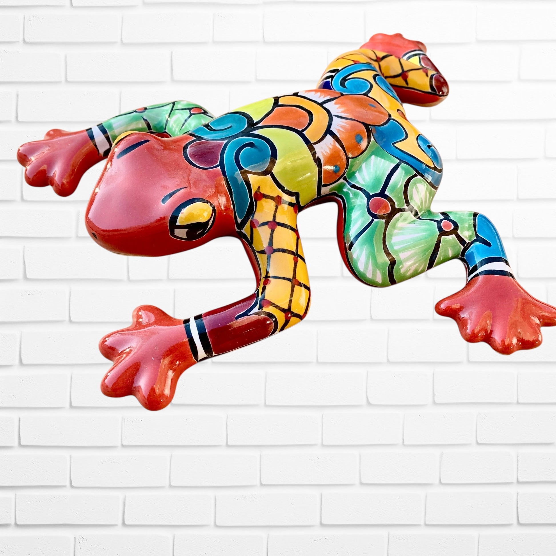 Talavera Gordo wall frog red right side