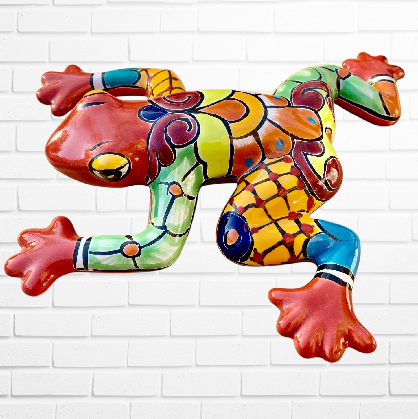 Talavera Gordo wall frog Left side