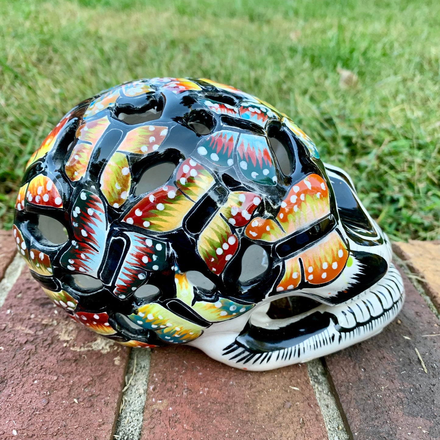 Talavera Butterfly Skull left