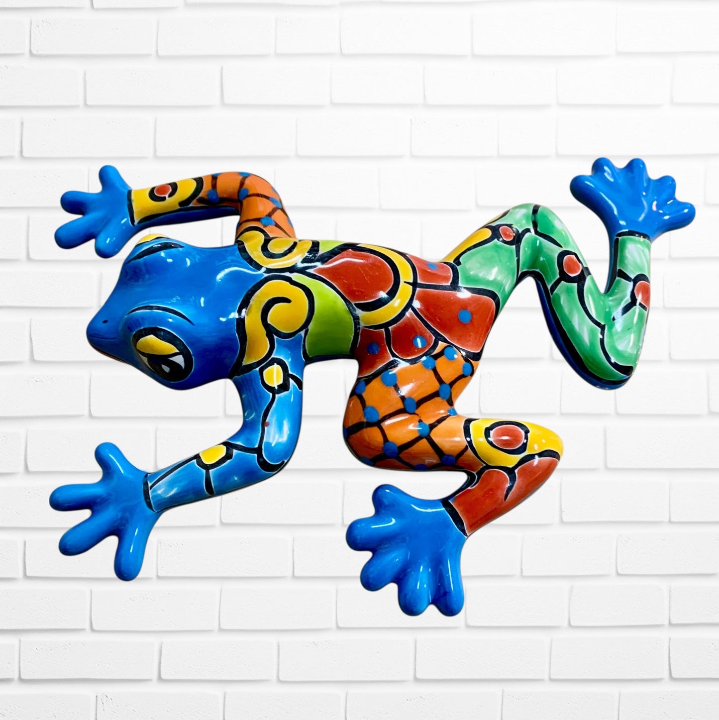 Talavera wall frog Lucy Side
