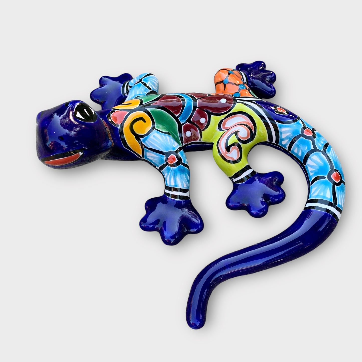 Talavera salamander lizard medium front